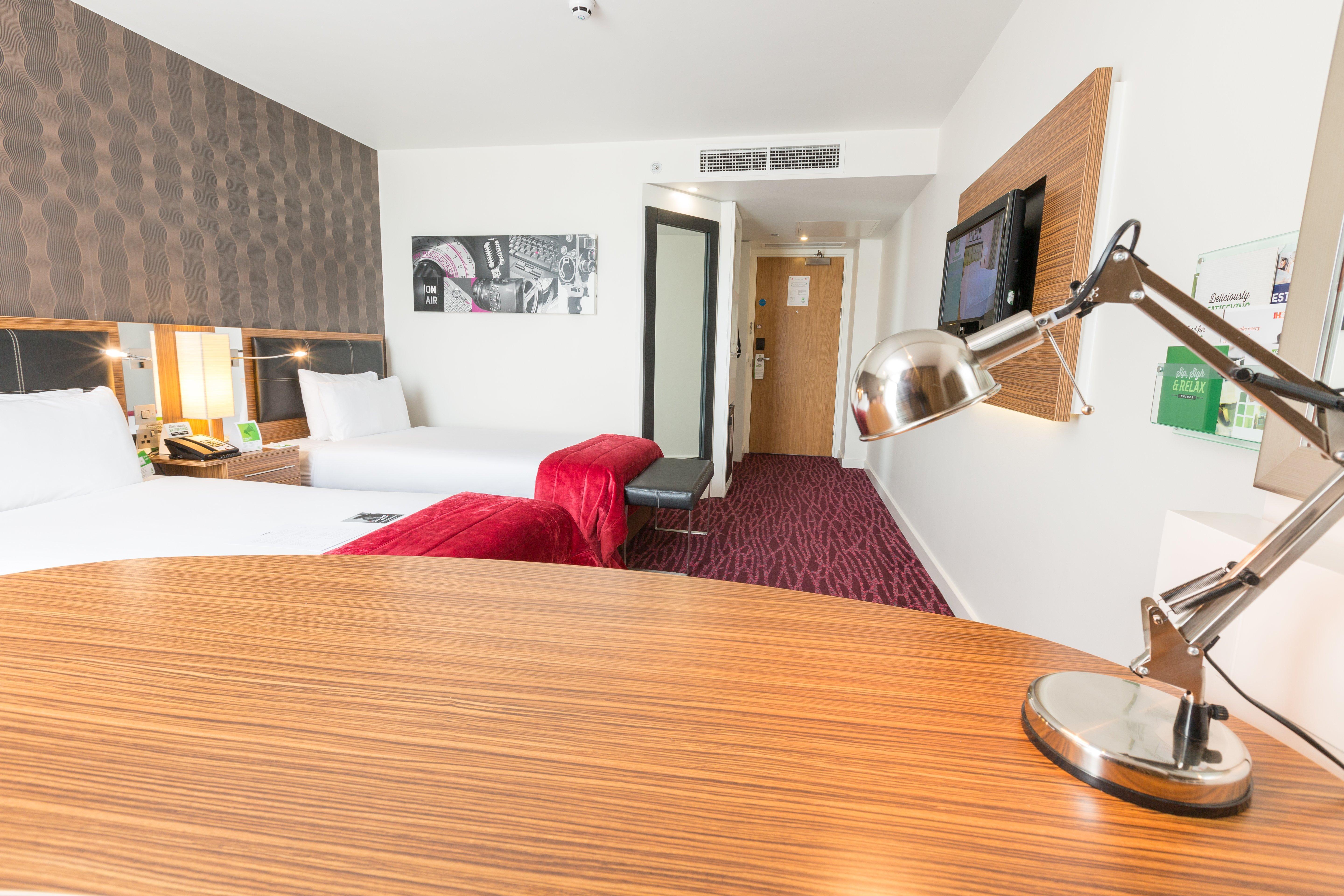 Holiday Inn Manchester-Mediacityuk, An Ihg Hotel Dış mekan fotoğraf